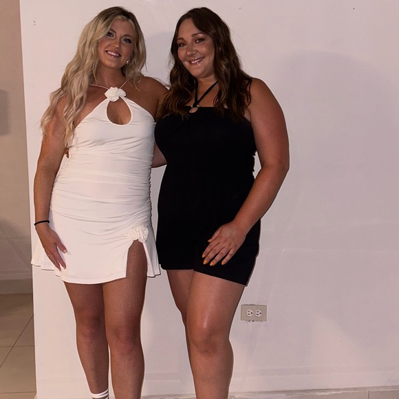 Black Romper - Picture 2 of 3